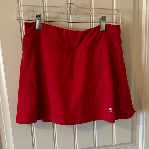 Red skort - Picture 1 of 7